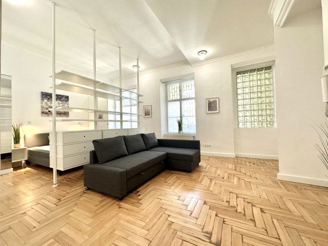 Kiadó téglalakás, albérlet, Budapesten, V. kerületben, 1 szobás
