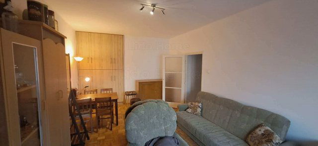 Eladó téglalakás, Kaposváron 29.9 M Ft, 1+1 szobás