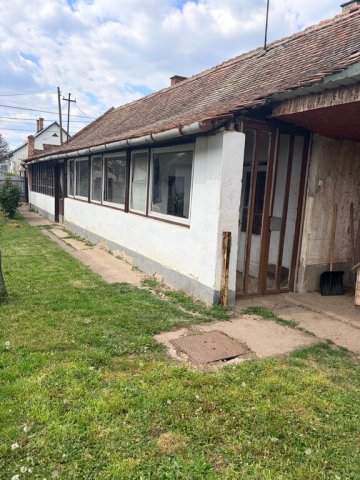Eladó családi ház, Hajdúszováton 14.5 M Ft, 1+1 szobás