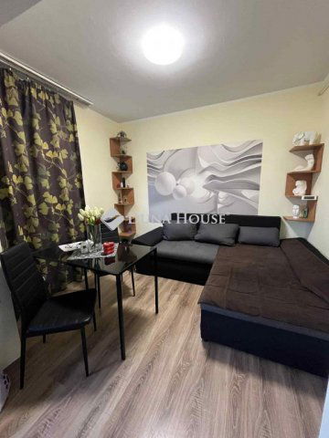 Eladó panellakás, Pétfürdőn 33.6 M Ft, 2 szobás