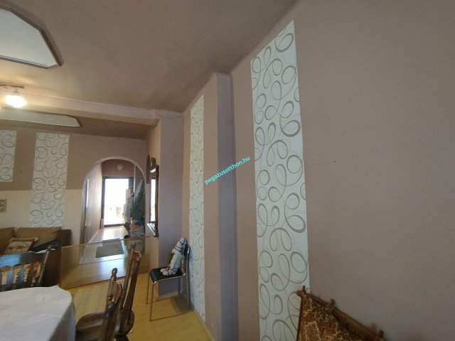 Eladó családi ház, Ózdon 16.9 M Ft, 5 szobás