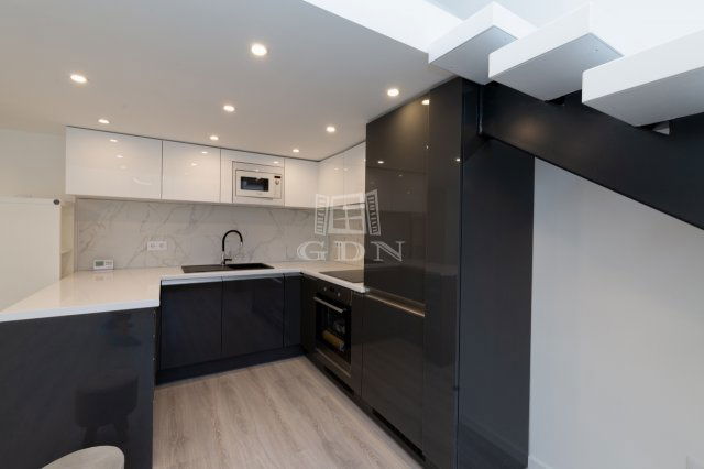 Eladó téglalakás, Budapesten, VI. kerületben 149 M Ft