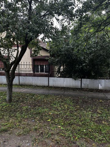 Eladó családi ház, Zsadányon 4.99 M Ft, 2 szobás