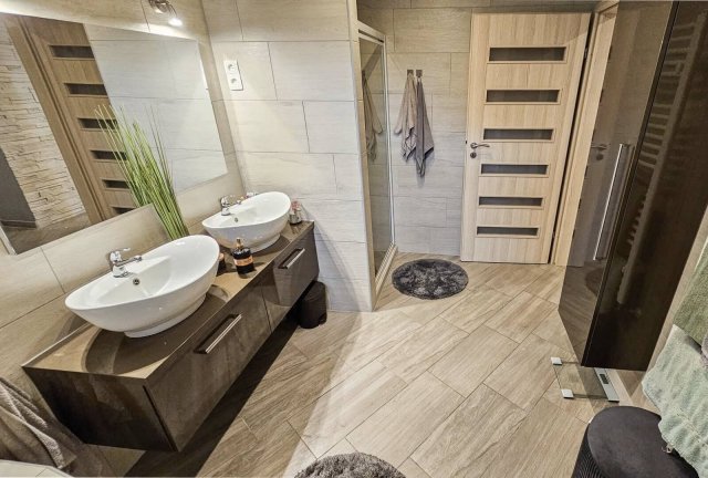 Eladó családi ház, Nyíregyházán 98.9 M Ft, 2+1 szobás