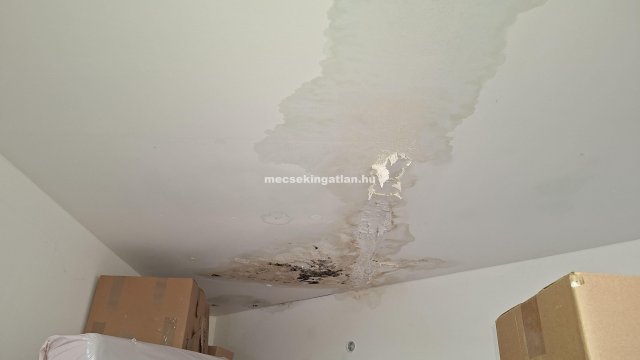 Eladó garázs, Pécsett 6.39 M Ft / költözzbe.hu