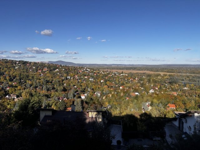 Eladó családi ház, Szentendrén 80 M Ft, 3 szobás