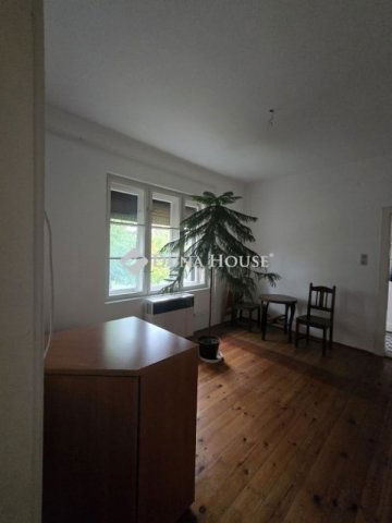 Eladó családi ház, Pétfürdőn 48 M Ft, 2 szobás