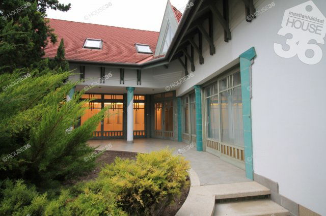 Eladó családi ház, Kecskeméten 158.8 M Ft, 6 szobás