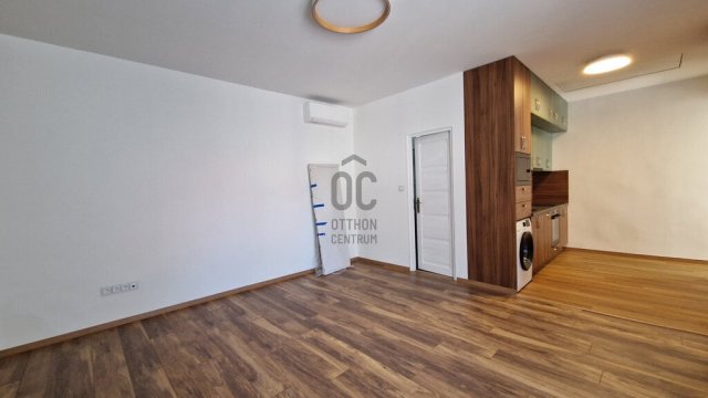 Eladó téglalakás, Budapesten, XVIII. kerületben 64.5 M Ft