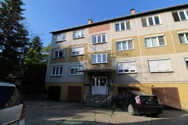 Eladó téglalakás, Budaörsön 85 M Ft, 3 szobás