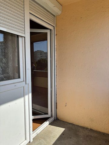 Eladó panellakás, Budapesten, III. kerületben 75.9 M Ft, 3 szobás