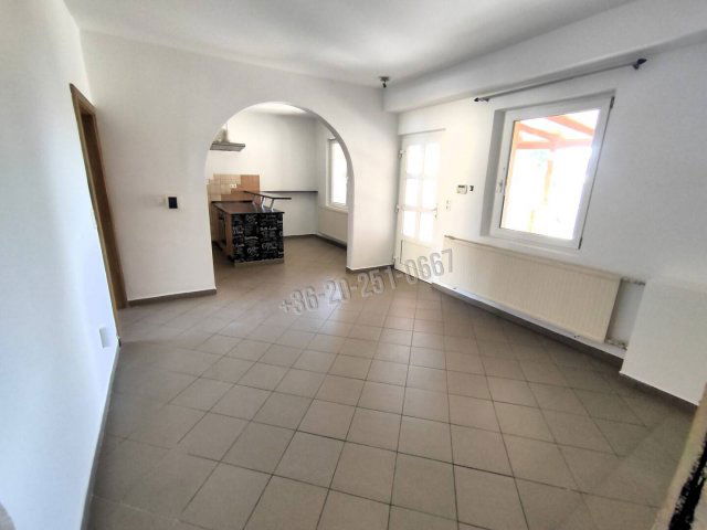 Eladó családi ház, Mohácson 65 M Ft, 4 szobás