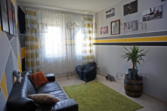 Kiadó téglalakás, albérlet, Szegeden 180 E Ft / hó, 2 szobás