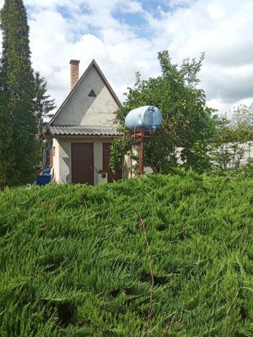 Eladó családi ház, Győrött 16.9 M Ft, 2 szobás