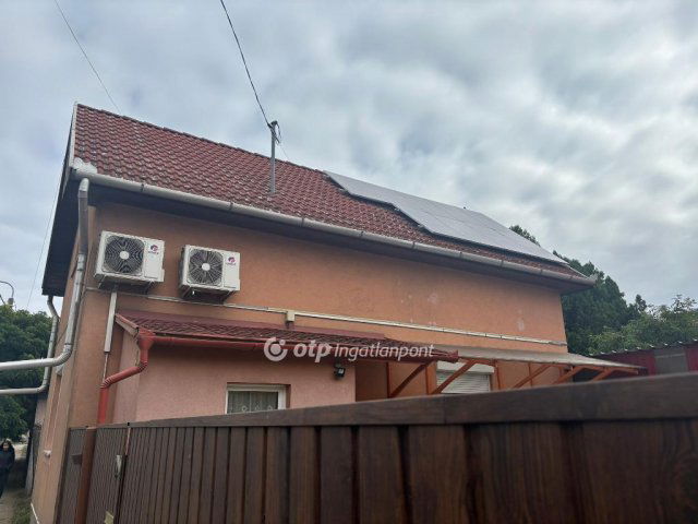 Eladó családi ház, Hajdúböszörményen 79.99 M Ft, 2+2 szobás