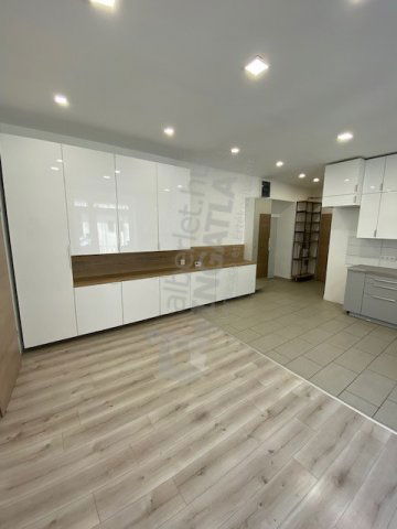 Kiadó téglalakás, albérlet, X. kerületben, Harmat utcában