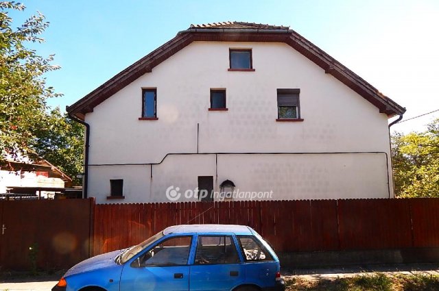Eladó családi ház, Érden 78 M Ft, 4 szobás
