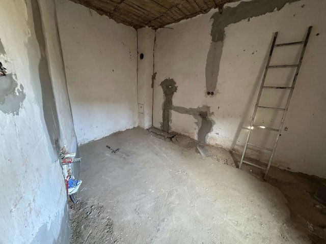 Eladó sorház, Kaposváron 16.5 M Ft, 2 szobás