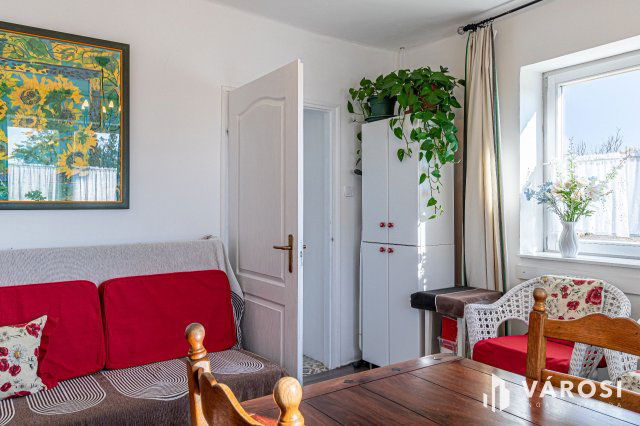 Eladó családi ház, Röszkén 54 M Ft, 2 szobás