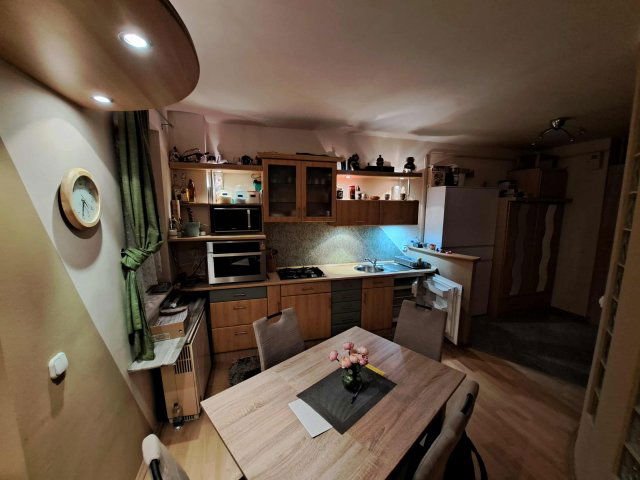 Eladó téglalakás, Mohácson 34.99 M Ft, 2 szobás