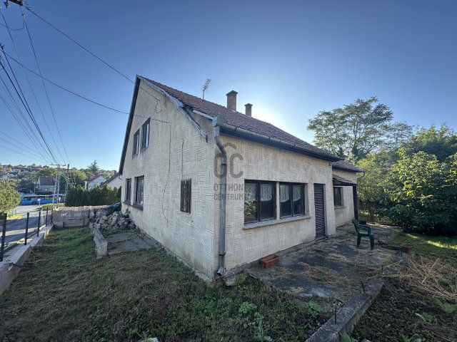Eladó családi ház, Pécelen, Kun József utcában 126.9 M Ft