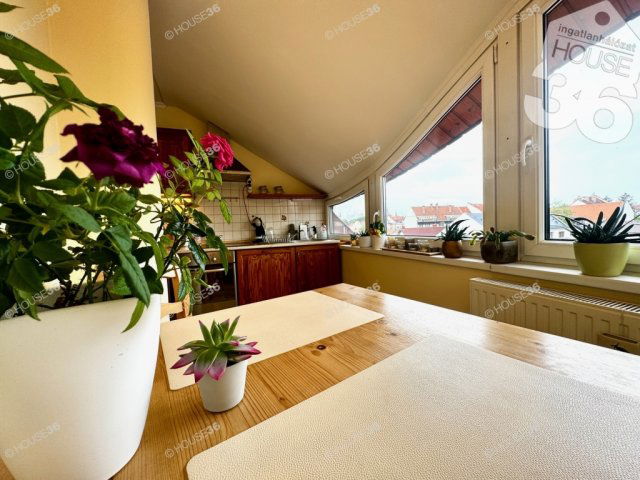 Eladó téglalakás, Kecskeméten 64.99 M Ft, 3 szobás