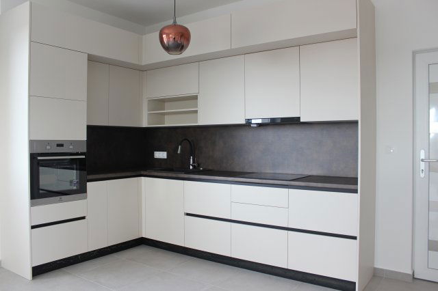 Kiadó téglalakás, albérlet, Szombathelyen 240 E Ft / hó