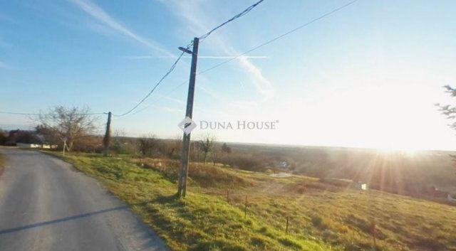 Eladó telek, Cserszegtomajon 17 M Ft / költözzbe.hu