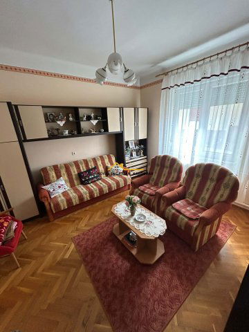 Eladó családi ház, Kaposváron, Laborfalvi Róza utcában