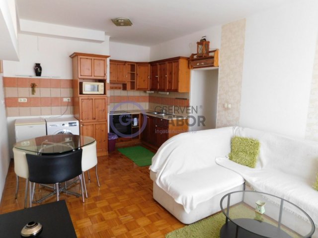 Eladó téglalakás, Debrecenben 49.5 M Ft, 1+1 szobás