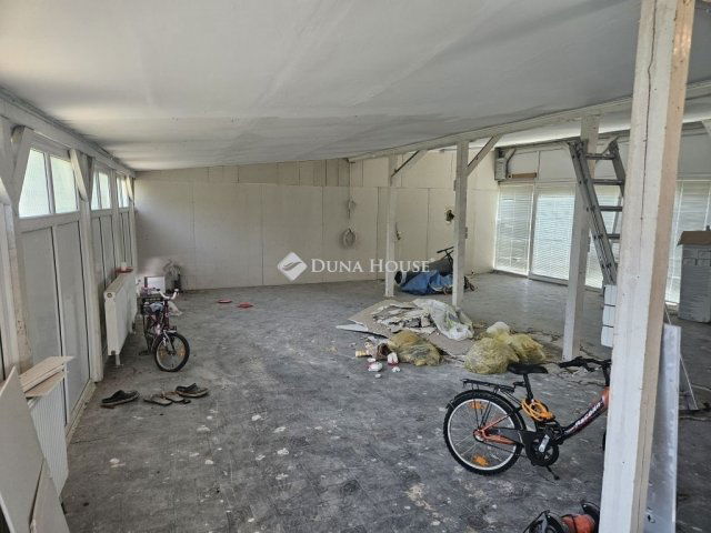 Eladó családi ház, Pogányon 54.99 M Ft, 3 szobás