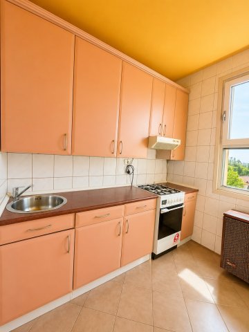 Eladó panellakás, Gödöllőn 71.9 M Ft, 1+2 szobás