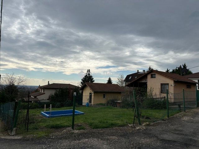 Eladó családi ház, Diósdon 130 M Ft, 1 szobás