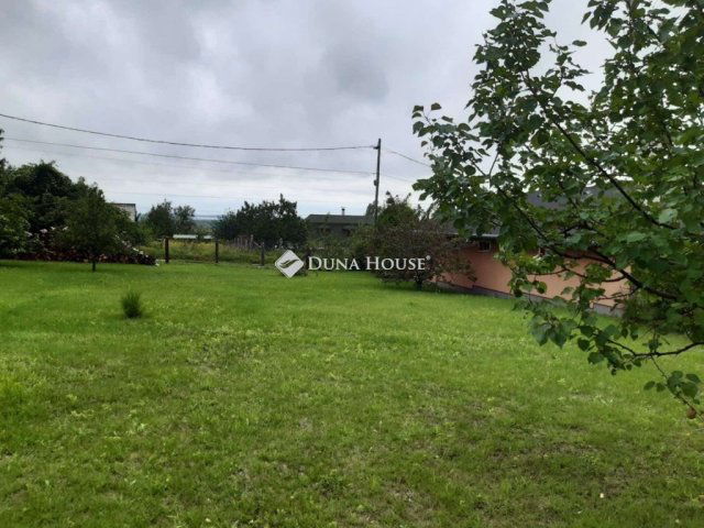 Eladó telek, Lábatlanon 8.9 M Ft / költözzbe.hu