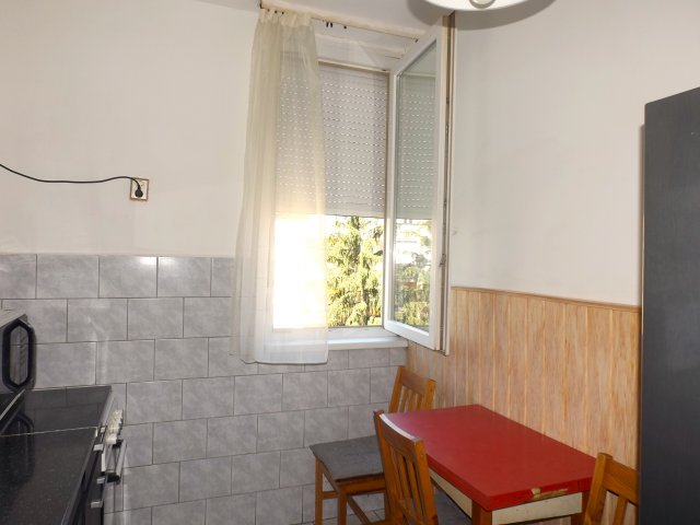 Eladó téglalakás, Nagykanizsán 27.5 M Ft, 2 szobás