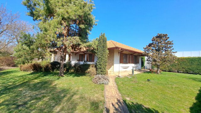 Eladó mezogazdasagi ingatlan, Gyulán 123.9 M Ft