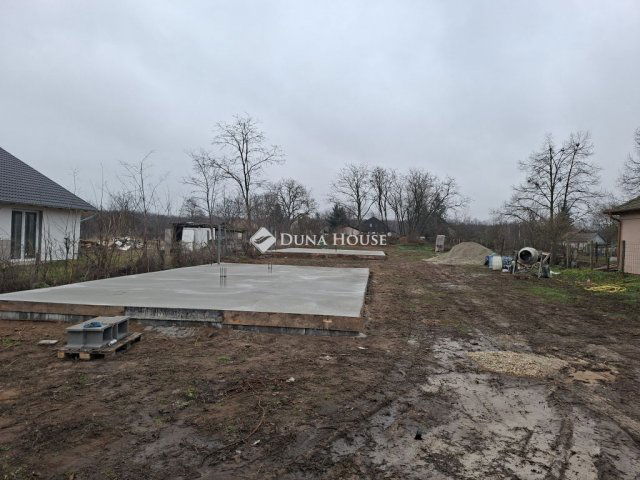 Eladó ikerház, Kókán 65 M Ft, 4 szobás / költözzbe.hu