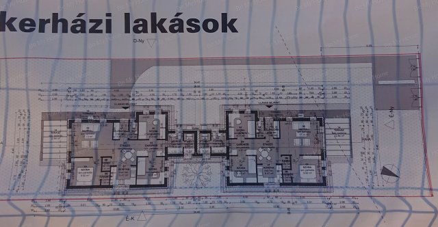 Eladó ikerház, Erdőkertesen 108.8 M Ft, 1+3 szobás