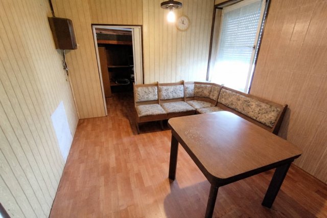 Eladó téglalakás, Mohácson 7.9 M Ft, 1+1 szobás