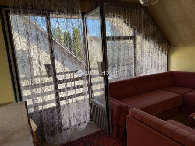 Eladó nyaraló, Mezőkövesden 49.5 M Ft, 4 szobás