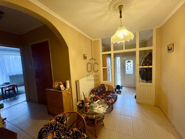 Eladó családi ház, Farmoson 64.9 M Ft, 3 szobás