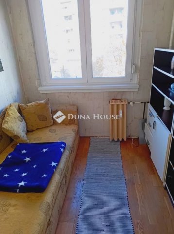 Eladó panellakás, Kecskeméten 53.5 M Ft, 2+1 szobás