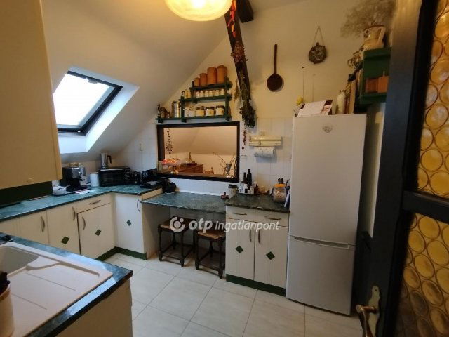 Eladó családi ház, Harkányban 119 M Ft, 7+1 szobás