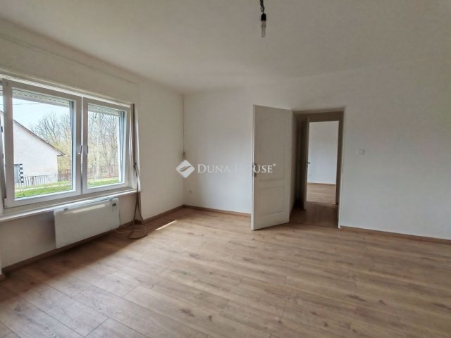 Eladó családi ház, Iregszemcsén 28.9 M Ft, 3 szobás