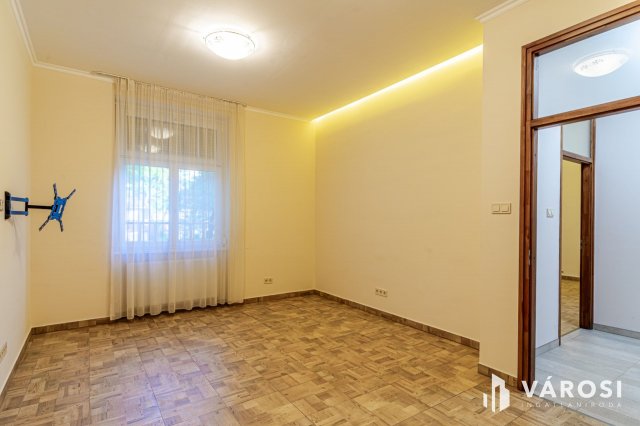 Kiadó téglalakás, albérlet, Szegeden 199 E Ft / hó, 2 szobás