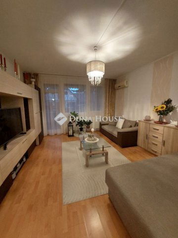 Eladó panellakás, Baján, Fáy András utcában 23.5 M Ft