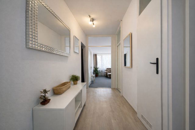 Eladó téglalakás, Budapesten, III. kerületben 79.5 M Ft