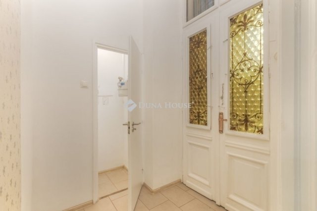 Eladó téglalakás, Budapesten, VIII. kerületben 49.9 M Ft