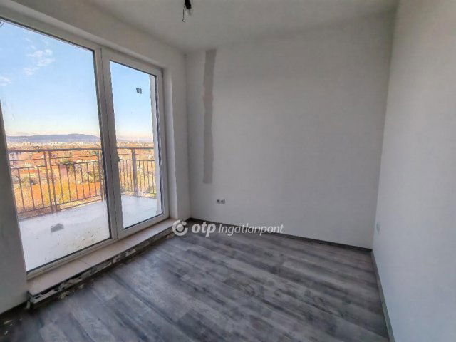 Eladó téglalakás, Budapesten, XIV. kerületben 60 M Ft