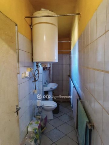 Eladó családi ház, Tiszavasváriban 16 M Ft, 3 szobás